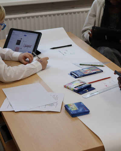 Die Klassen 5 und 6 unserer Immanuel-Grundschule konnten ihre Englischkenntnisse in verschiedenen Workshops aktiv...